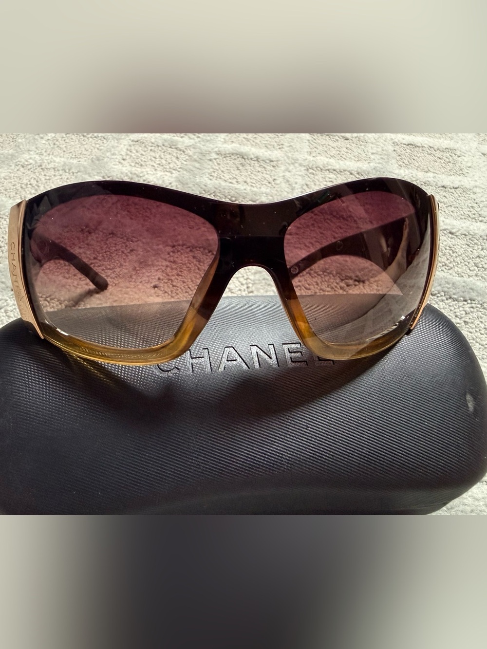 CHANEL 6009 Brown Oversized Shield Sunglasses Made in Italy with Original Case